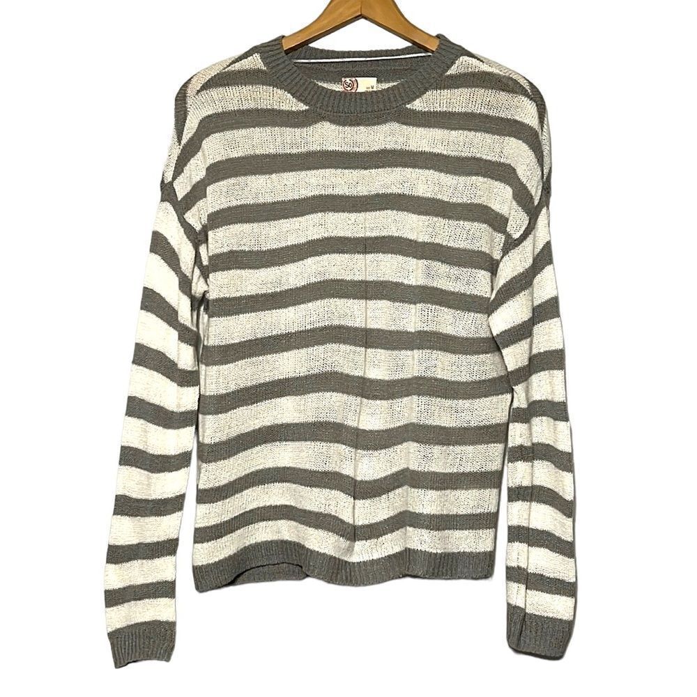 Striped Sweater Junior's Medium SO Gray & White Knit Round Neck Pullover